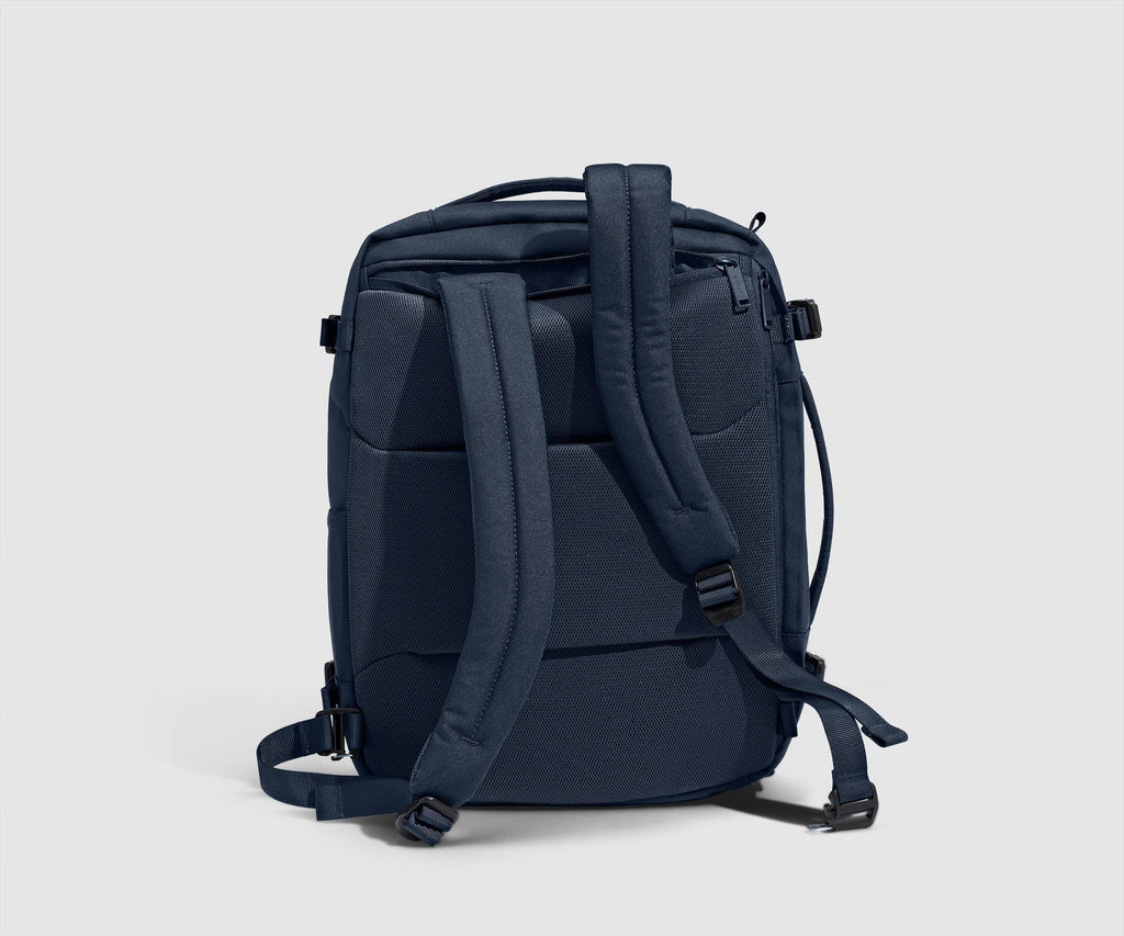 Active Convertible Backpack 25L in Navy Blue – My Store