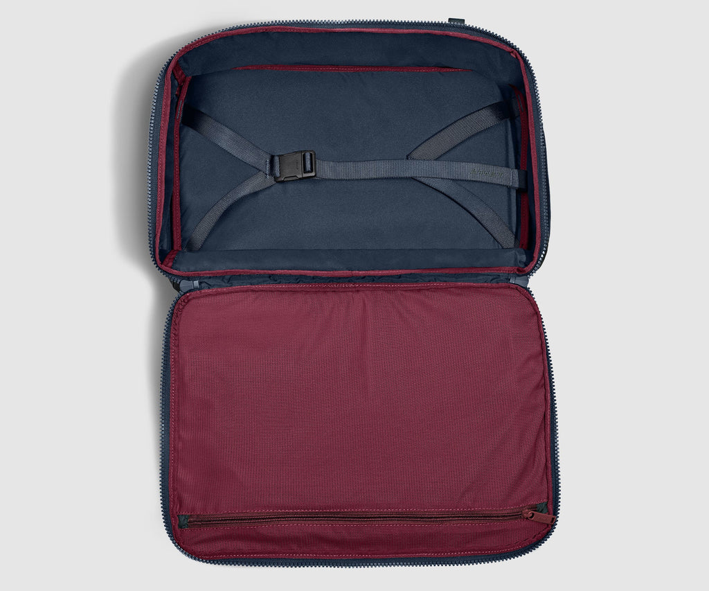 Active Convertible Backpack 25L in Navy Blue