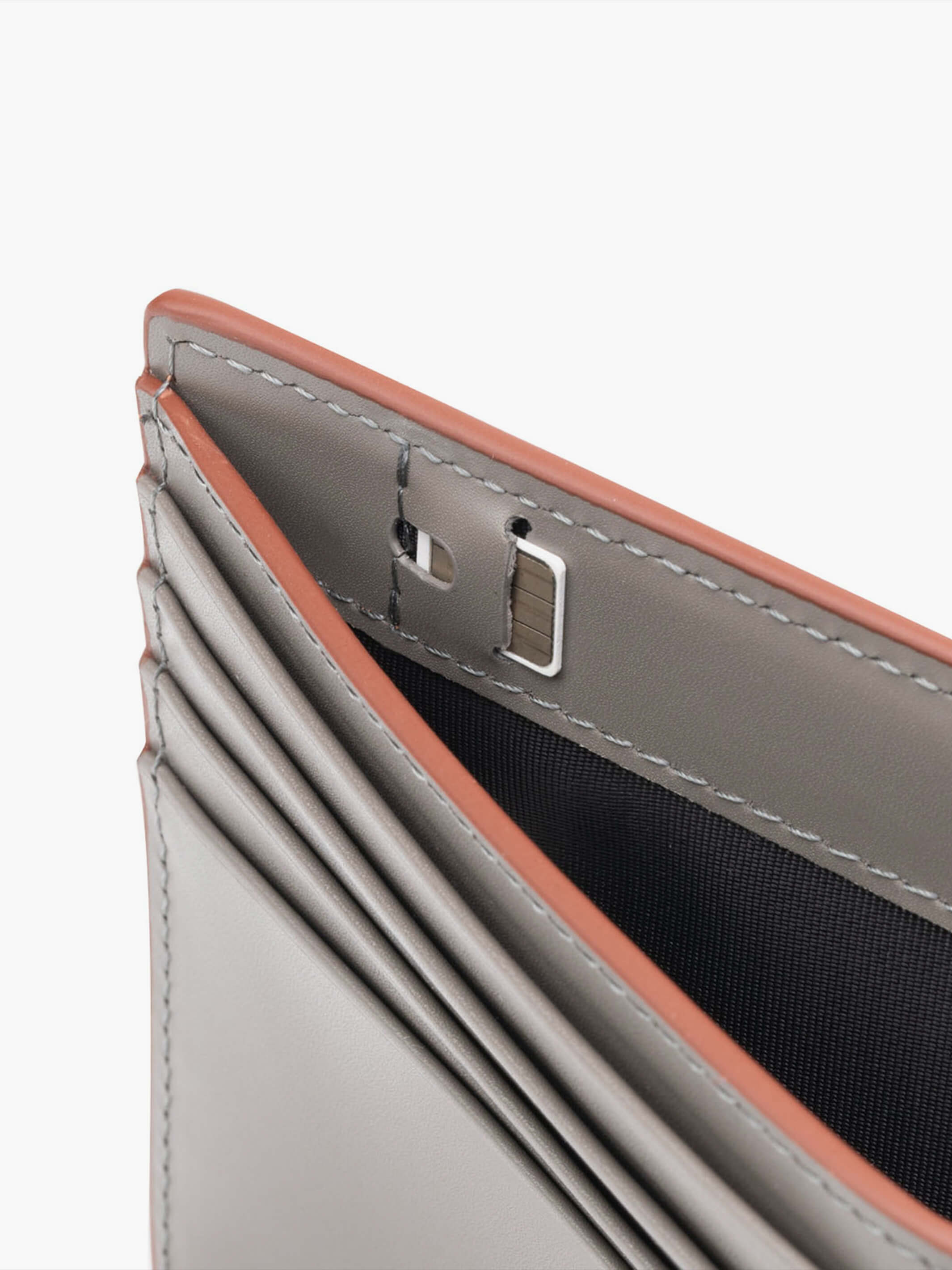 Delicate leather wallet