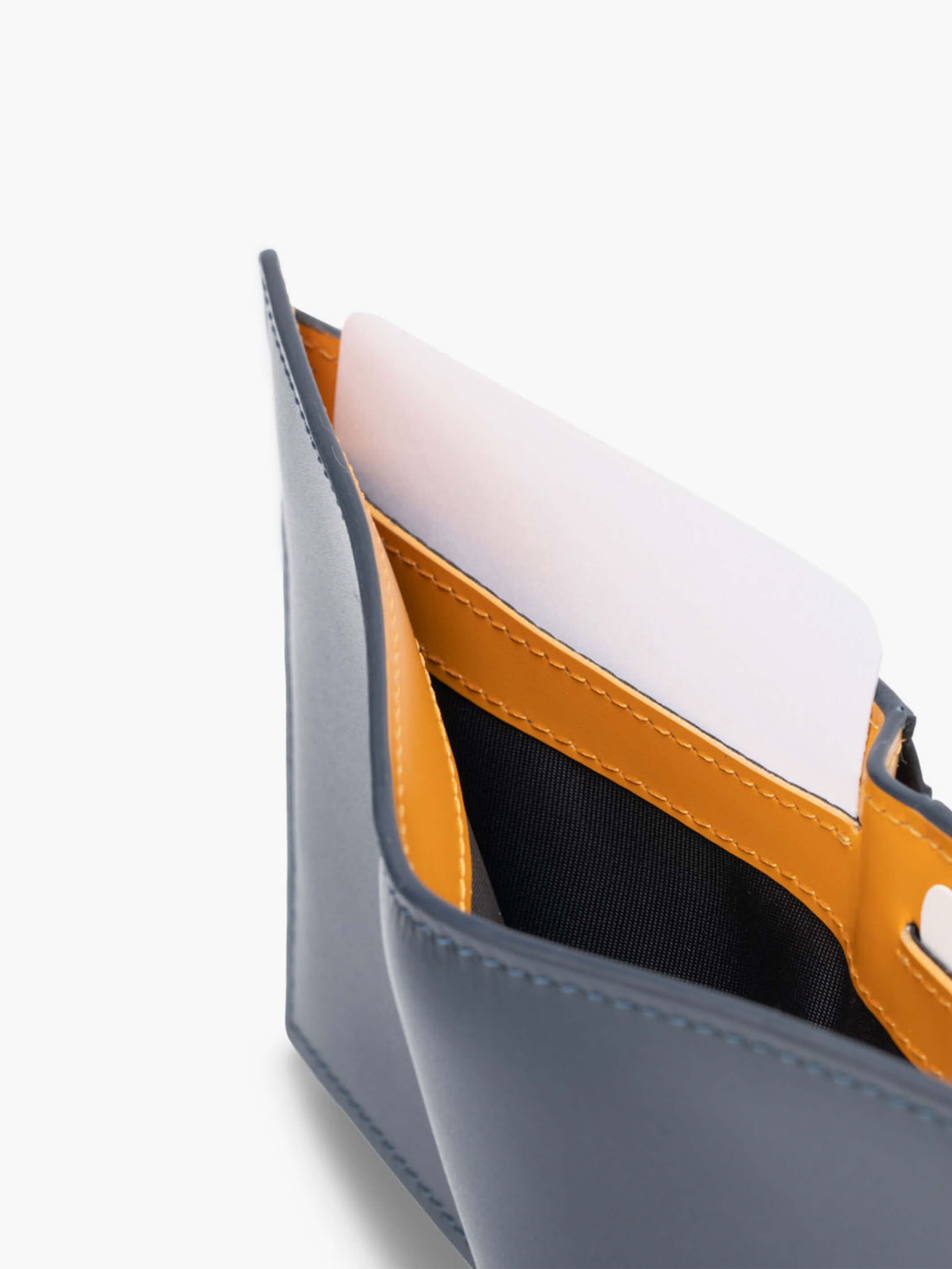 Delicate leather wallet